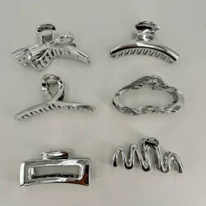 BROCHE COLOR PLATEADO SUPER GRANDE